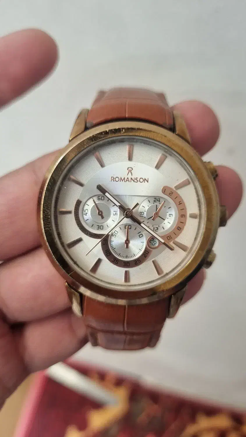 رومانسون اصل|ساعت|قم, حاج زینل|دیوار