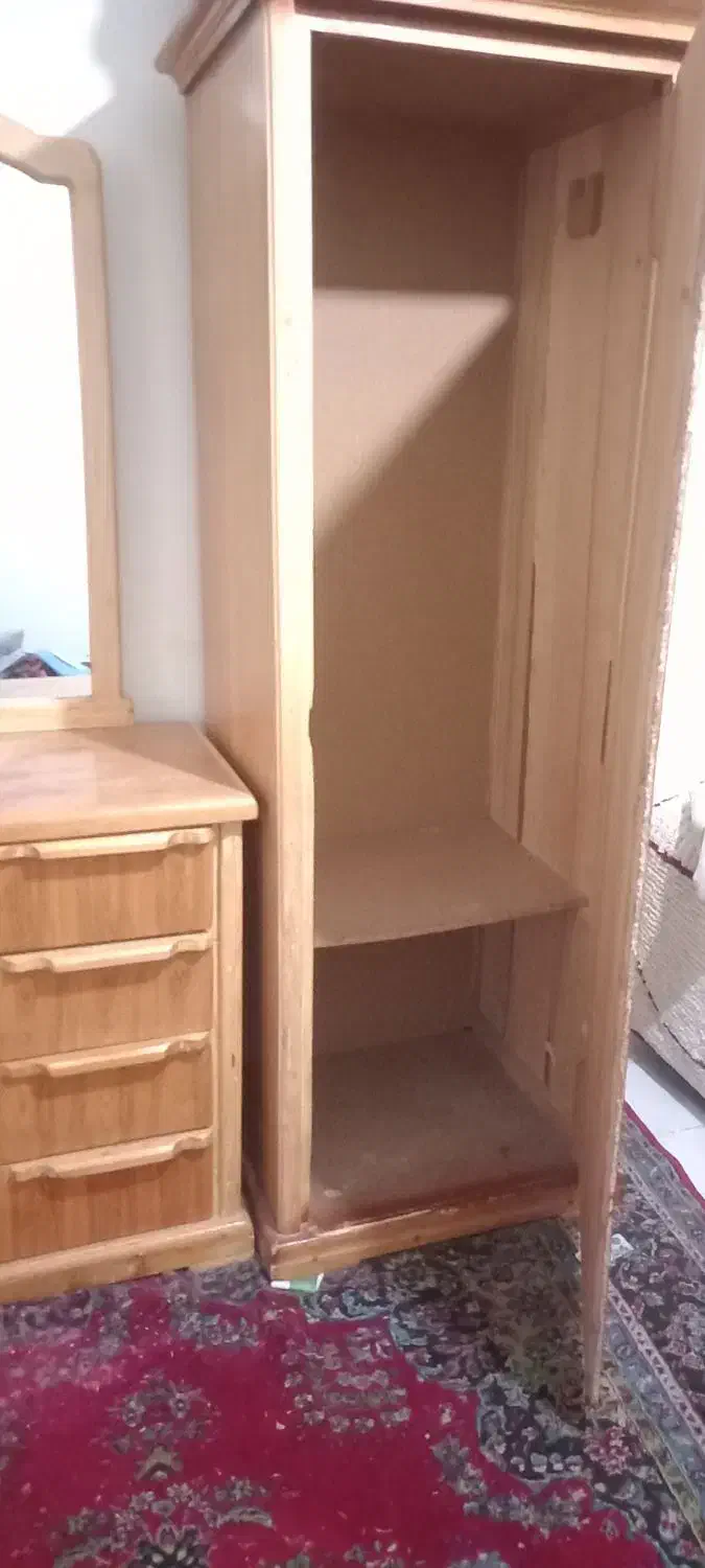 کمد و تخت، اینه و دراور|جاکفشی، کمد، دراور|مشهد, بهمن|دیوار