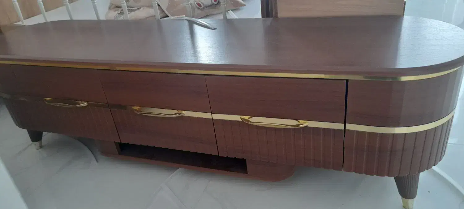 کنسول و میزتلویزون ست. درحد نو|بوفه، ویترین، کنسول|بیجار, |دیوار