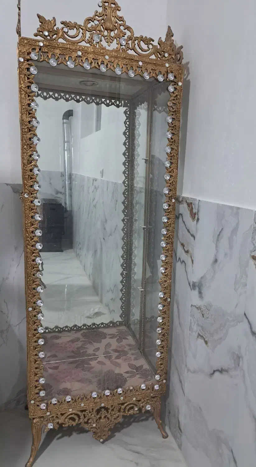 بوفه جنس آلیاژ|بوفه، ویترین، کنسول|اقبالیه, |دیوار