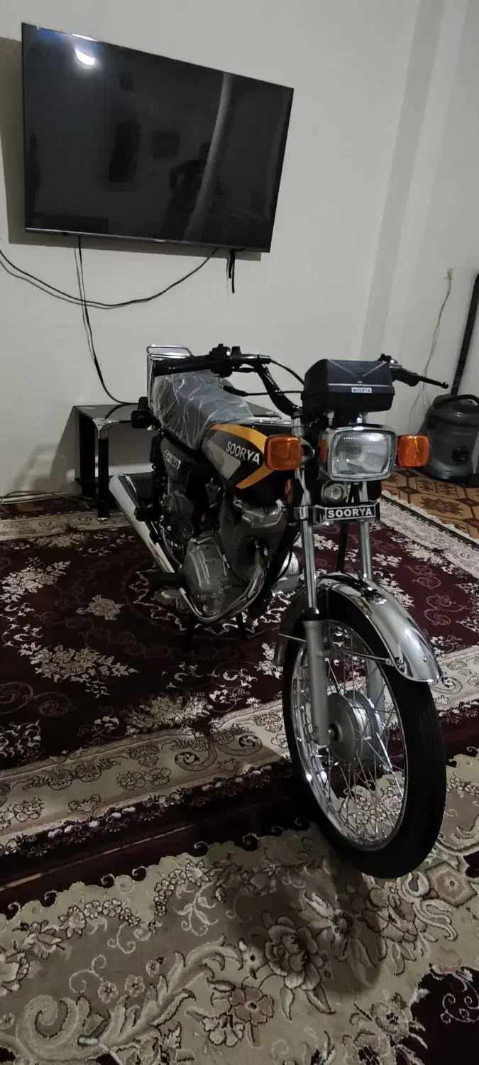 هندا ۱۵۰مدل سوریا ۱۴۰۳در حد خشک کم کار|موتورسیکلت|مشهد, رده|دیوار