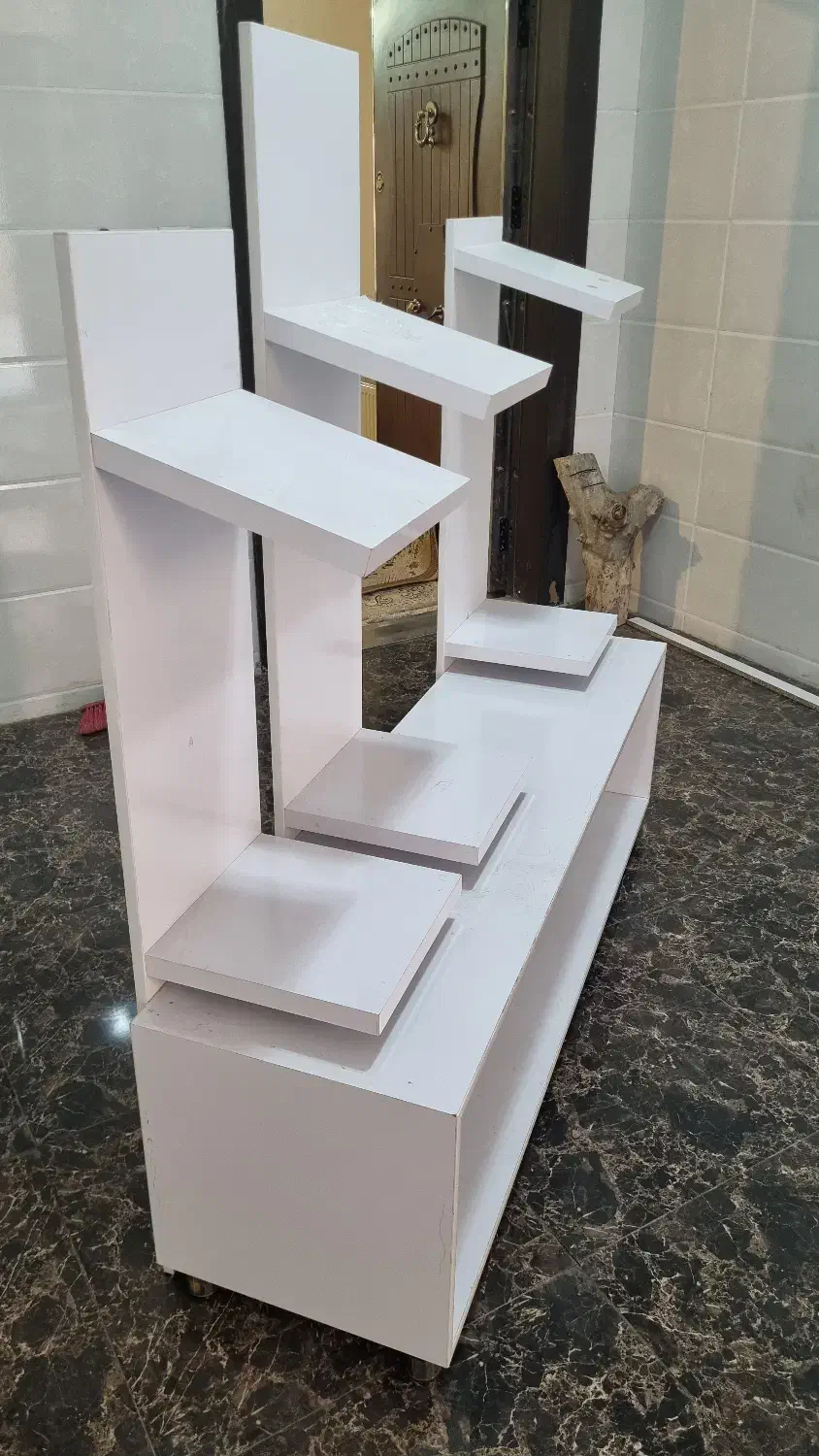 ویترین کفش چوبی|بوفه، ویترین، کنسول|شهرکرد, |دیوار