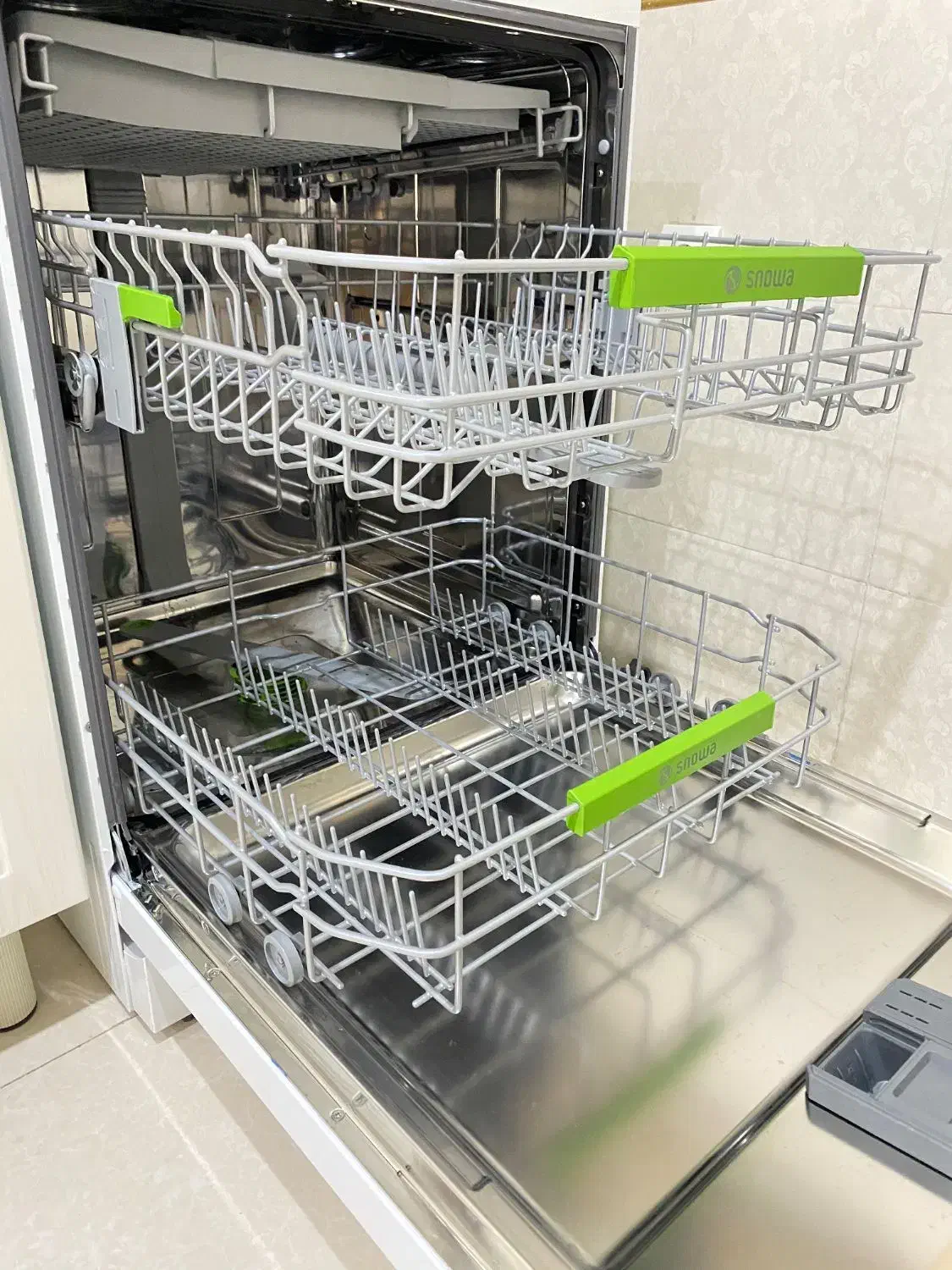 ماشین ظرفشویی اسنوا ۱۴ نفره|ماشین ظرفشویی|ایلام, |دیوار