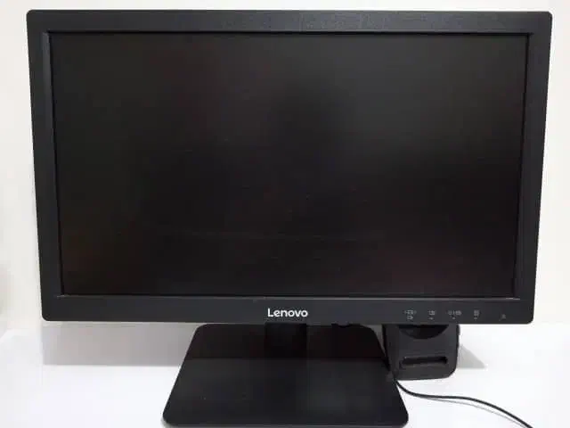 مانیتور لنوو و موس و کیبورد و اسپیکر|قطعات و لوازم جانبی رایانه|رشت, جانبازان|دیوار