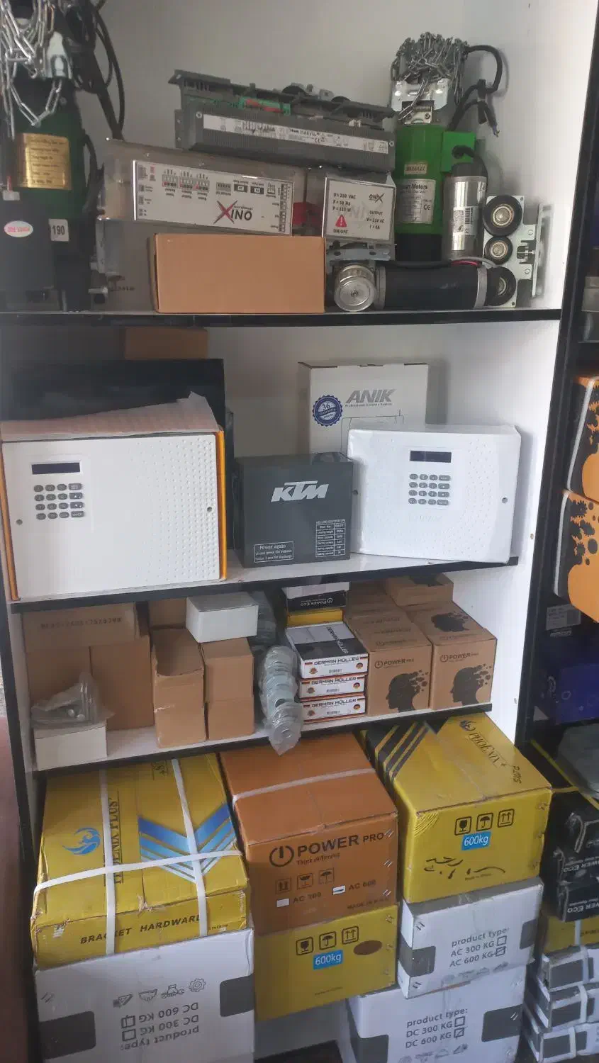 درب های ریلی و بازویی و سکشنال و راهبند جنیوس|خدمات پیشه و مهارت|کرمانشاه, |دیوار