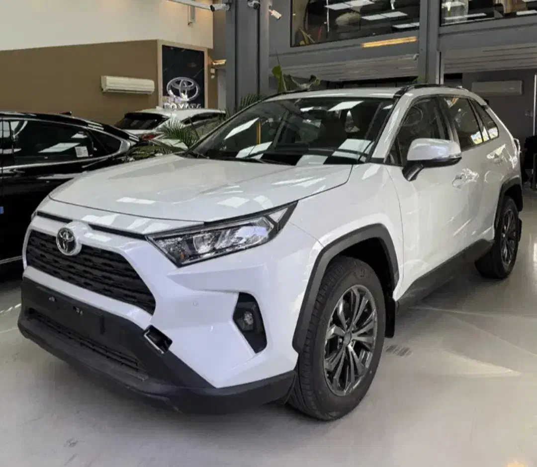 تویوتا راوفور صفرژاپن مشکیRAV4سفید۲و۲.۵لیترتک دودف|خودرو سواری و وانت|تهران, صادقیه|دیوار