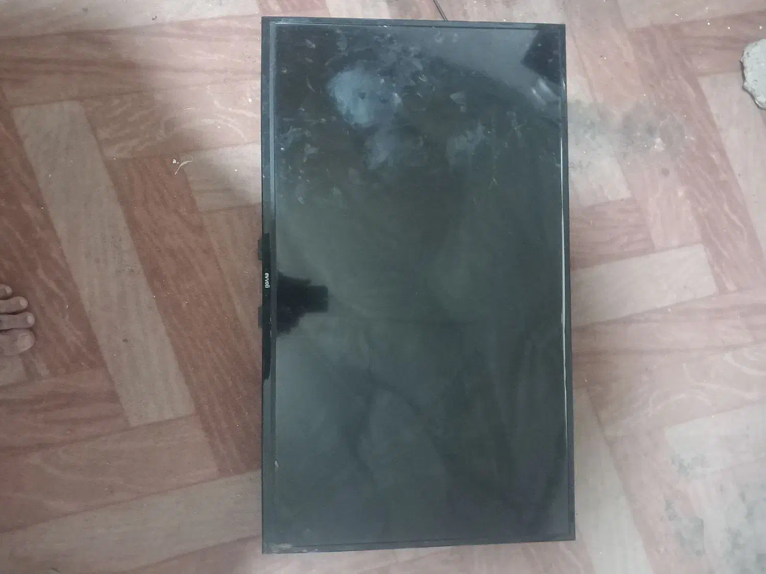 تلویزیون ای وو لی|تلویزیون و پروژکتور|زاهدان, |دیوار