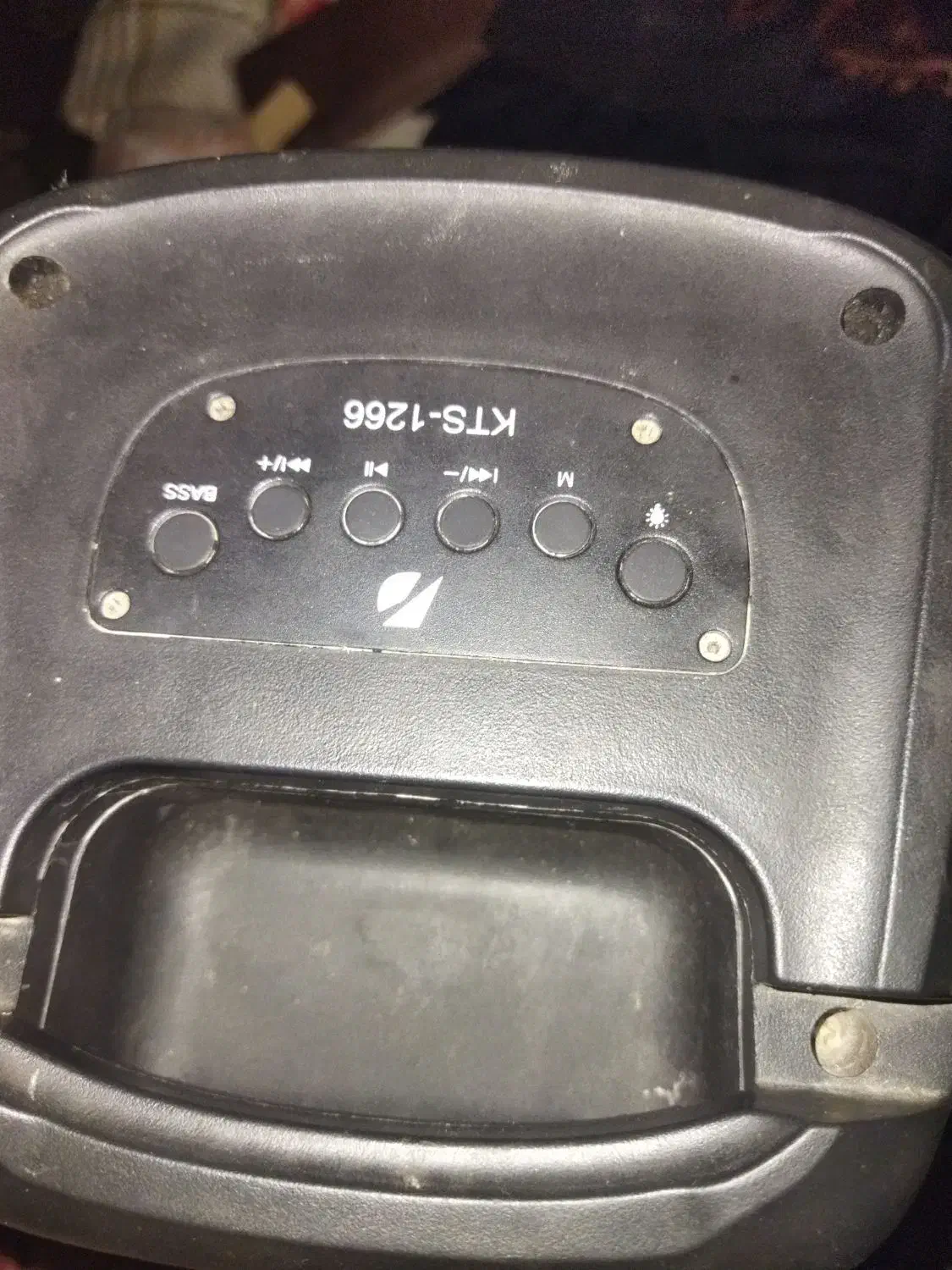 اسپیکر|سیستم صوتی خانگی|تربت جام, میان جام|دیوار