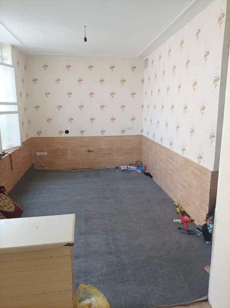 اپارتمان هم کف حیاط دار مرکز شهر خیابان ذلغدر۶|فروش آپارتمان|شیراز, کوشک میدان|دیوار