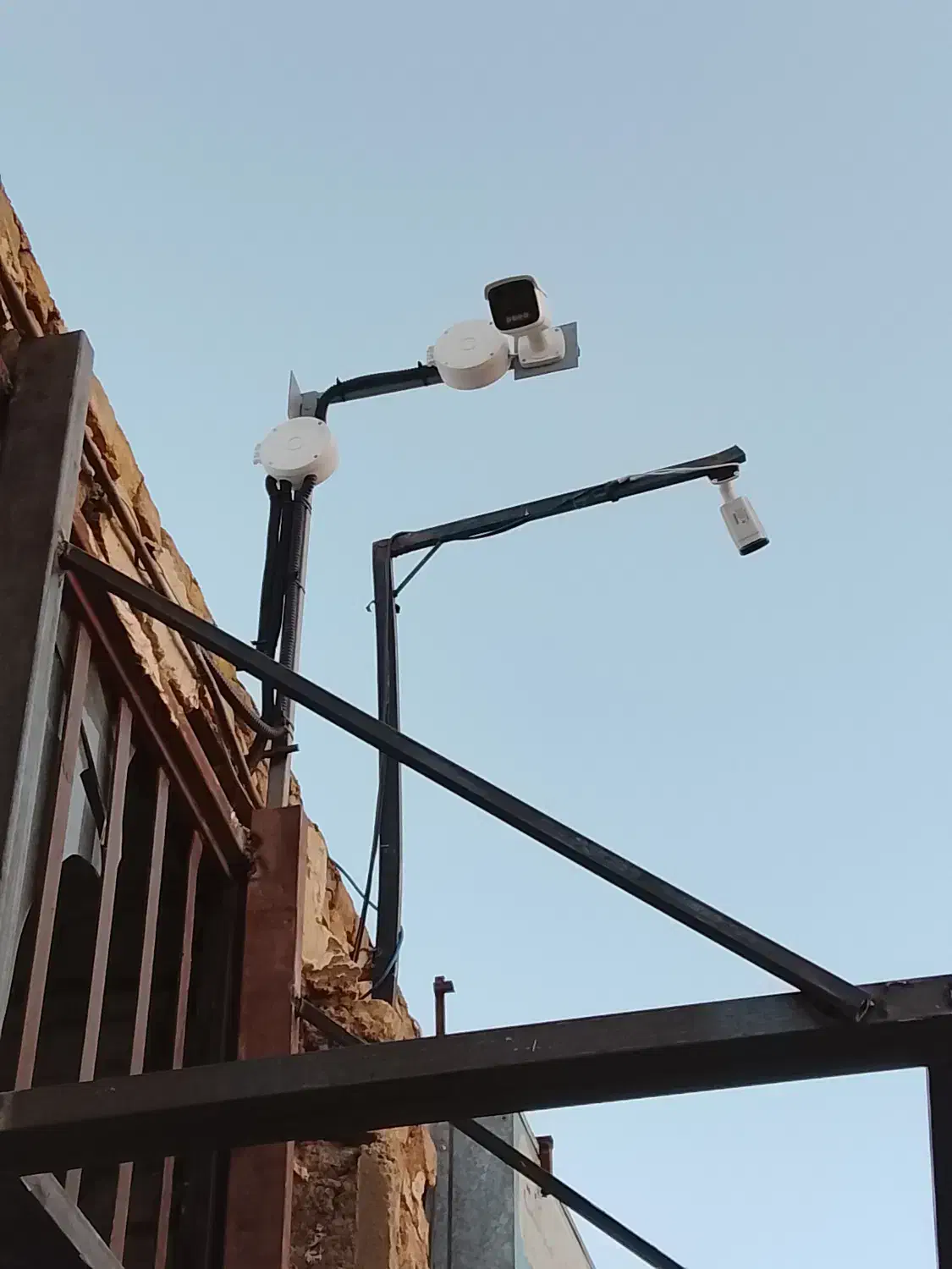 دوربین مداربسته و دزدگیر اماکن|دوربین مداربسته|اصفهان, الهیه|دیوار