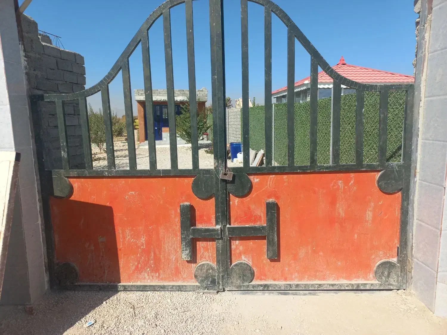 درب حیاط باغی|مصالح و تجهیزات ساختمان|فیروزآباد (فارس), |دیوار