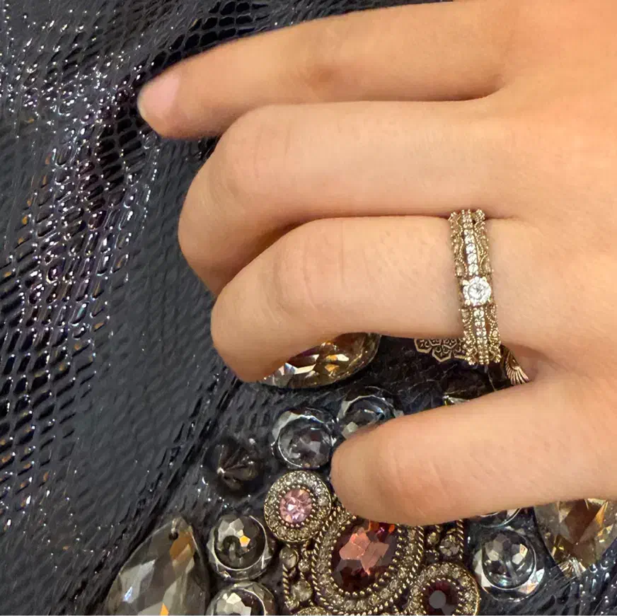 حلقه و پشت حلقه ازدواج|جواهرات|یاسوج, |دیوار