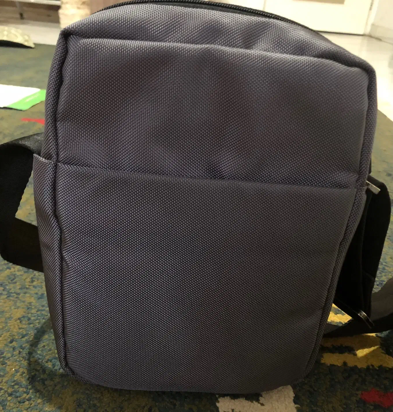 کیف برزنت و چرم اسپرت برند خارجی|کیف، کفش، کمربند|رشت, فلسطین|دیوار