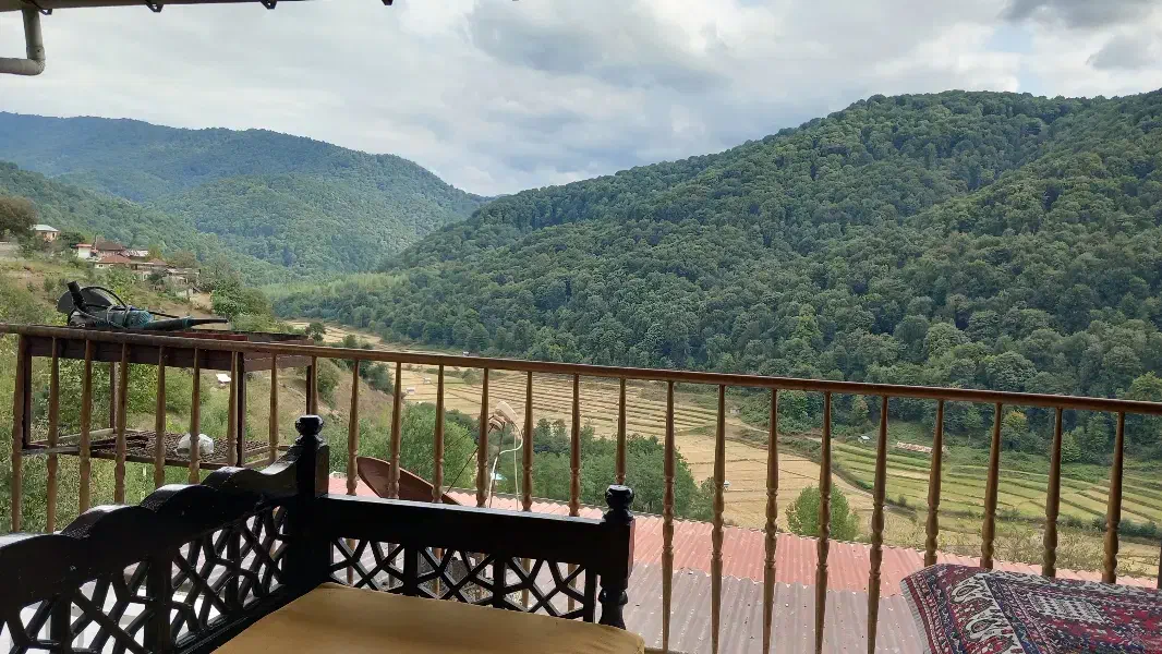 یک شب رویای در جنگل های سوادکوه|اجارهٔ کوتاهمدت ویلا و باغ|زیرآب, |دیوار