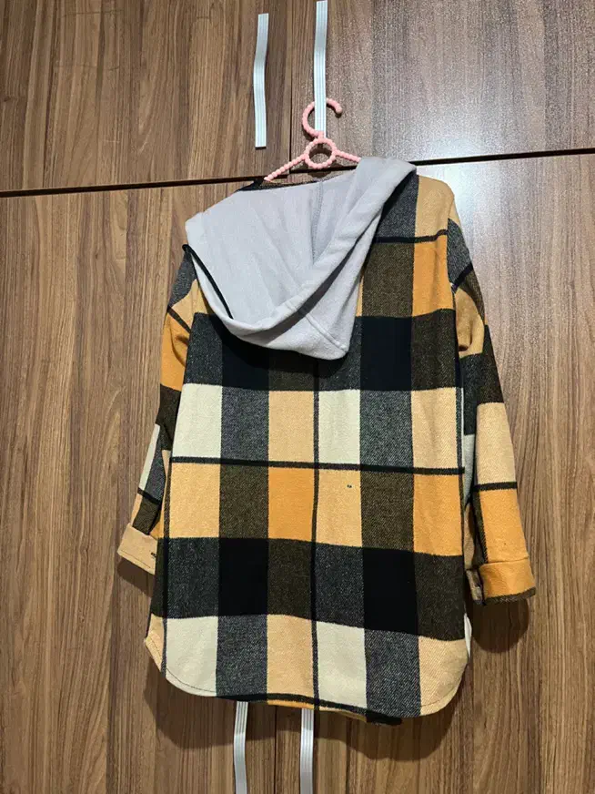 شکت نو|لباس|رشت, پل تالشان|دیوار