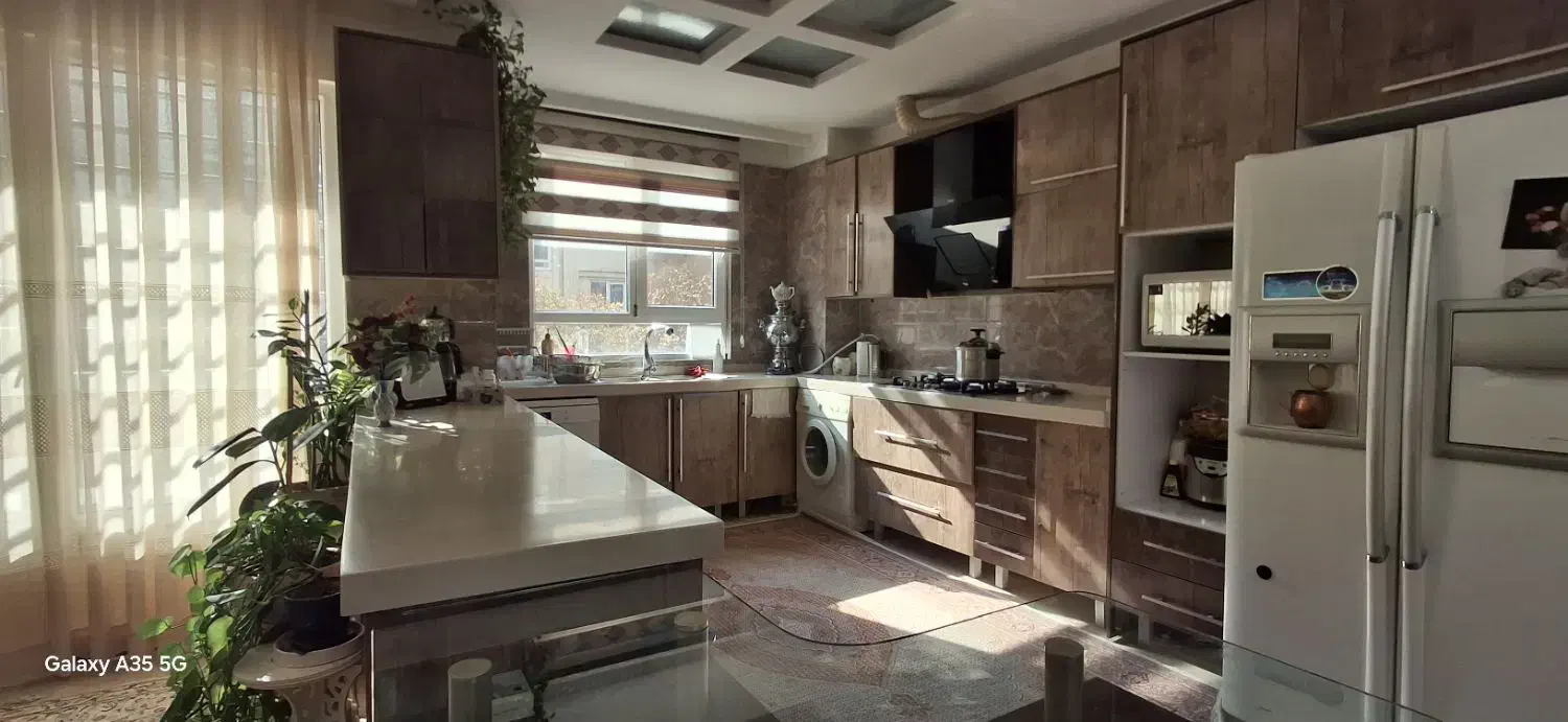 ۱۲۵متر/فول /۴ ساله /بی نظیر/عادل طاهری