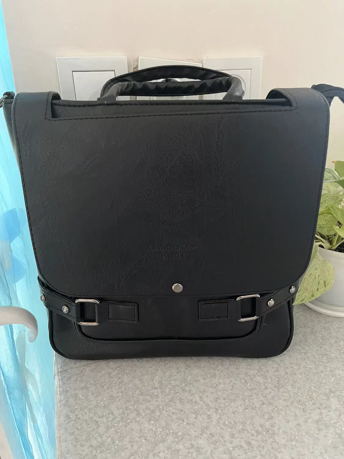 کیف دانشجویی کاملا نو|کیف، کفش، کمربند|پرند, فاز ۶|دیوار