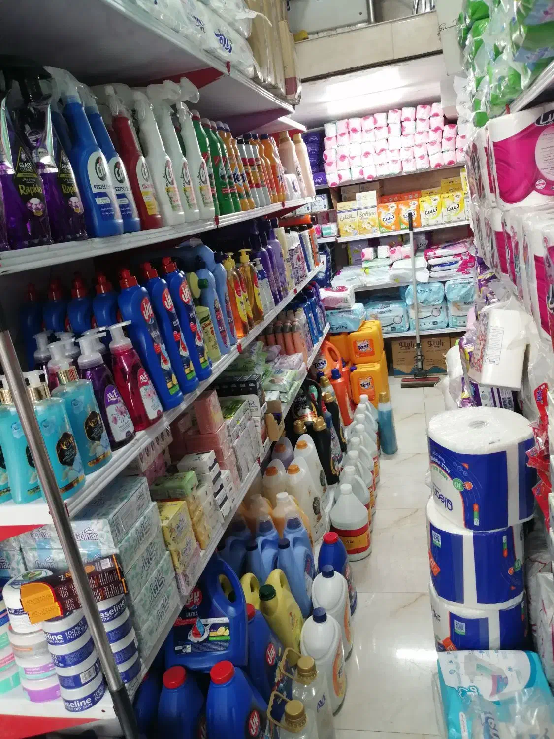 ظروف یکبارمصرف وشوینده بهداشتی احسان|عمده‌فروشی|رودهن, |دیوار