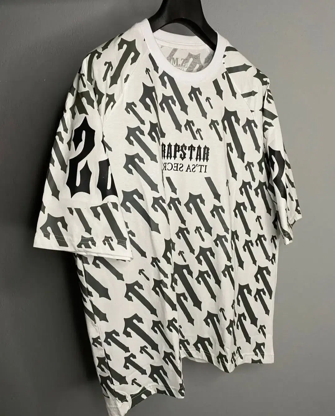 تیشرت لش یقه گرد عدل پخش تاناکورا عمده|لباس|تهران, استاد معین|دیوار