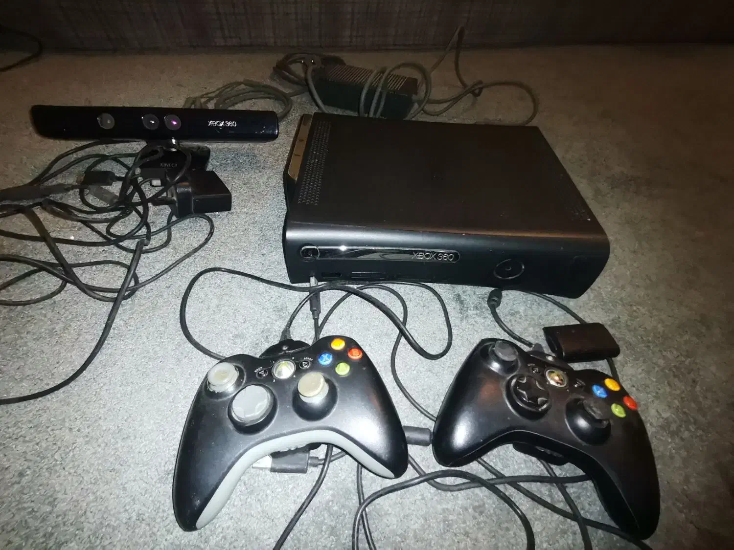 ایکس باکس 360 همراه با کینکت|کنسول، بازی ویدئویی و آنلاین|رشت, آزادگان|دیوار