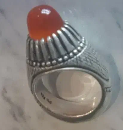 عقیق یمن با رکاب دست ساز تبریز ۳۸ گرم|جواهرات|تهران, فلسطین (میدان انقلاب)|دیوار