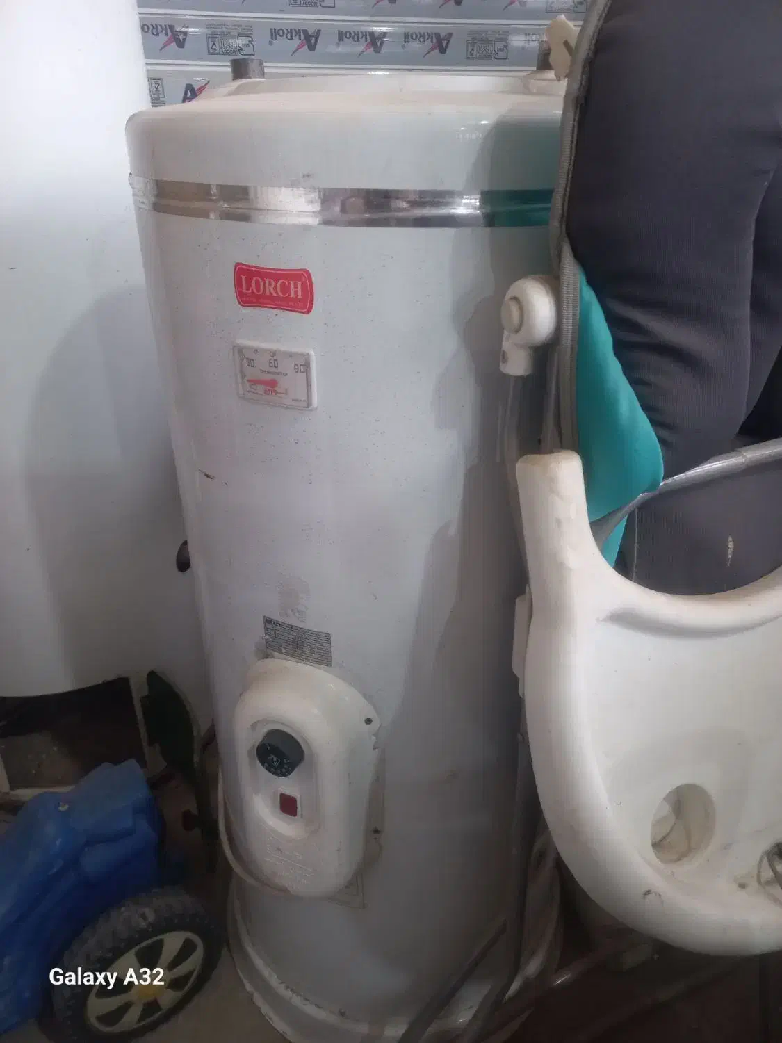 آبگرمکن برقی|آبگرمکن، پکیج، شوفاژ|نظرآباد, رسالت|دیوار