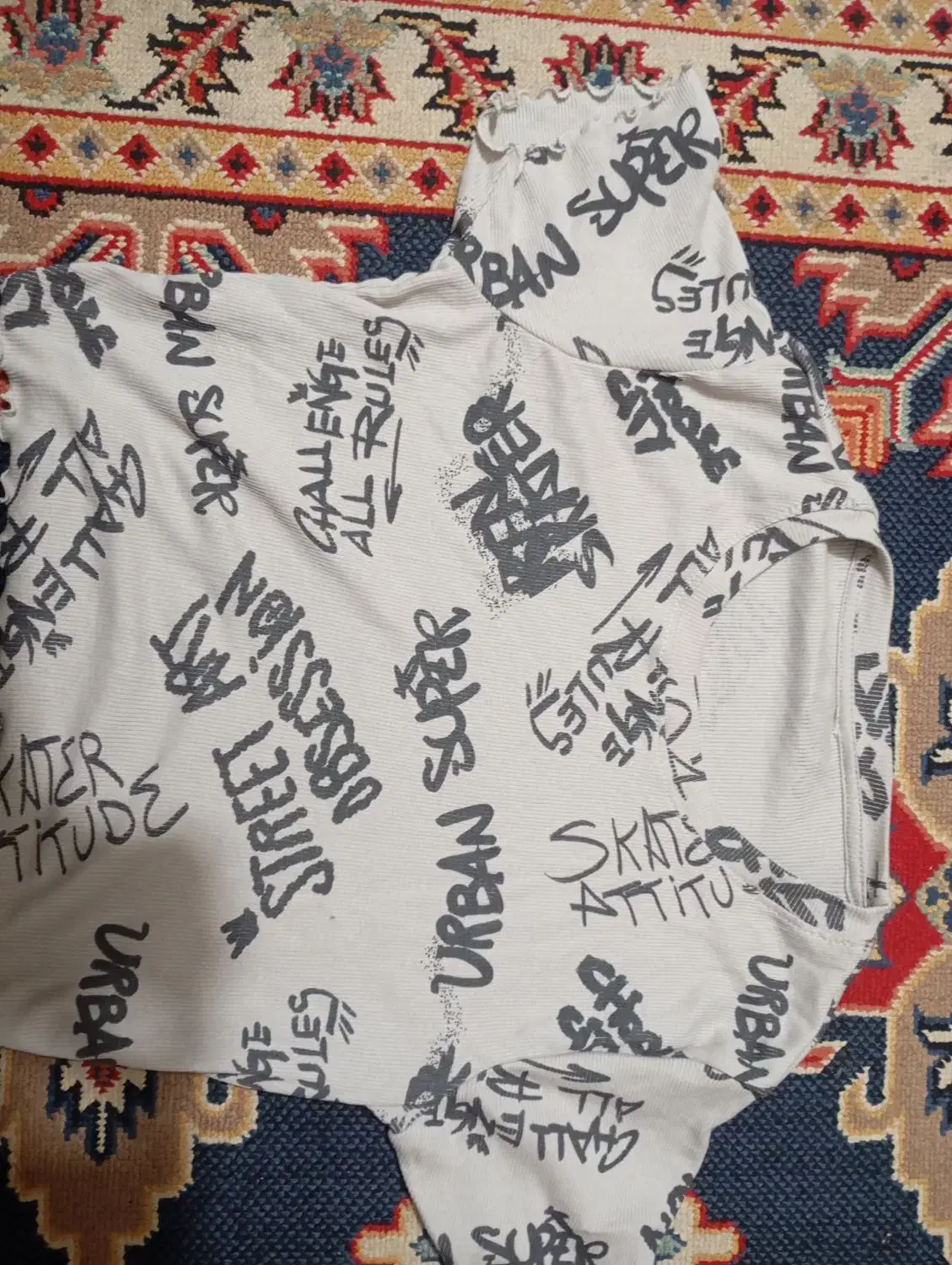 لباس دخترانه|لباس|گرگان, |دیوار