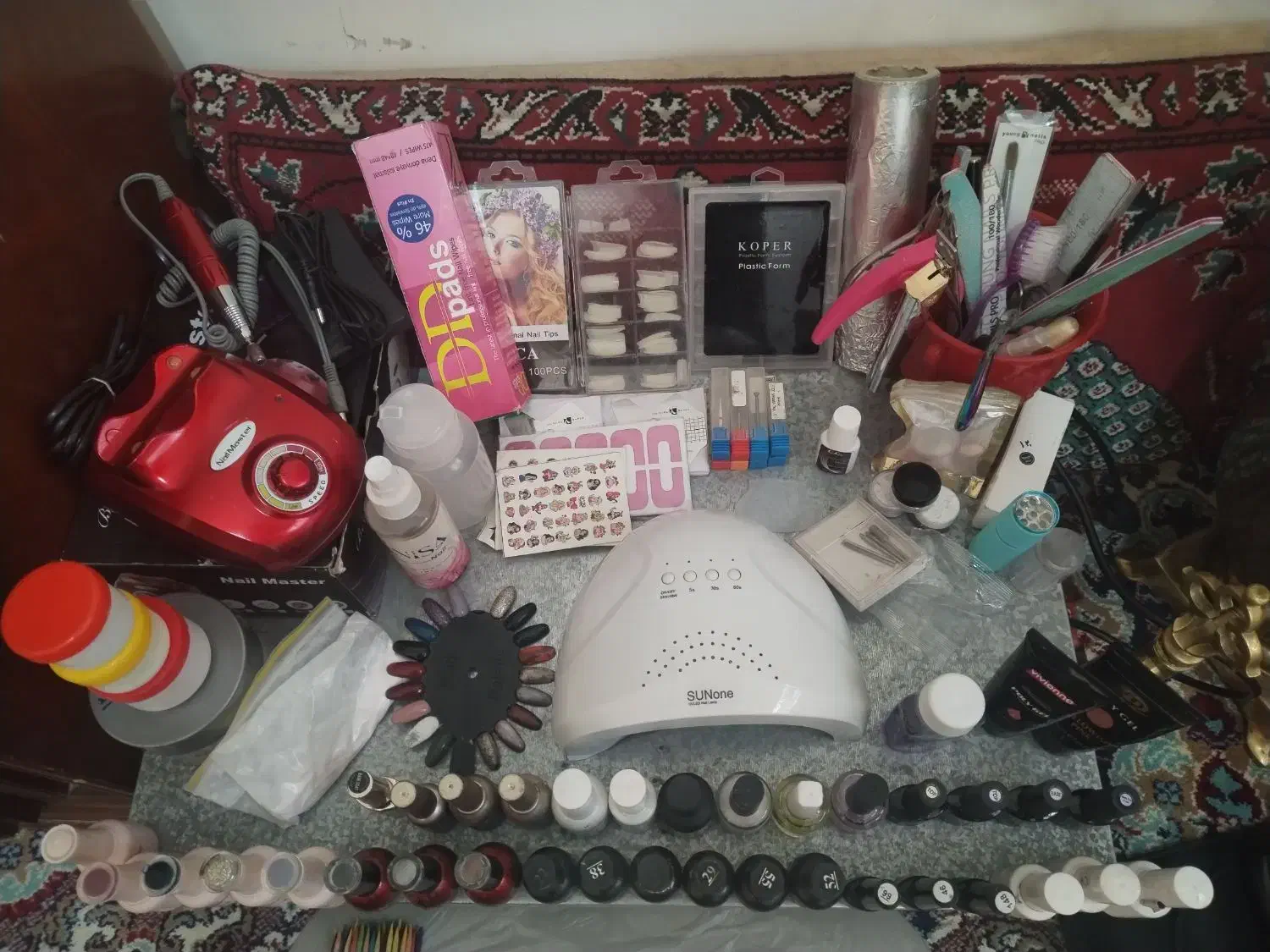 لوازم کاشت ناخن|آرایشی، بهداشتی، درمانی|سبزوار, چهارراه فرودگاه|دیوار