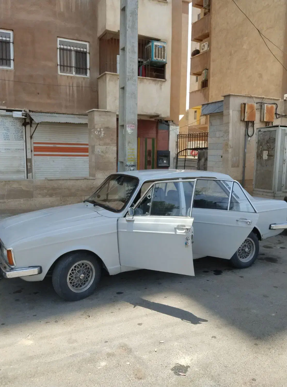 پیکانکلاسیک1361کلکسیونی|خودرو کلاسیک|تهران, شهرک شریفی|دیوار