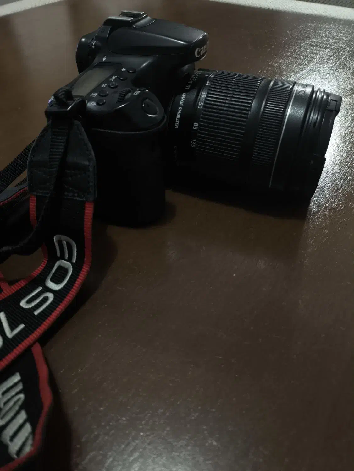 دوربین 70D کنون|دوربین عکاسی و فیلم‌برداری|رشت, چله خانه|دیوار