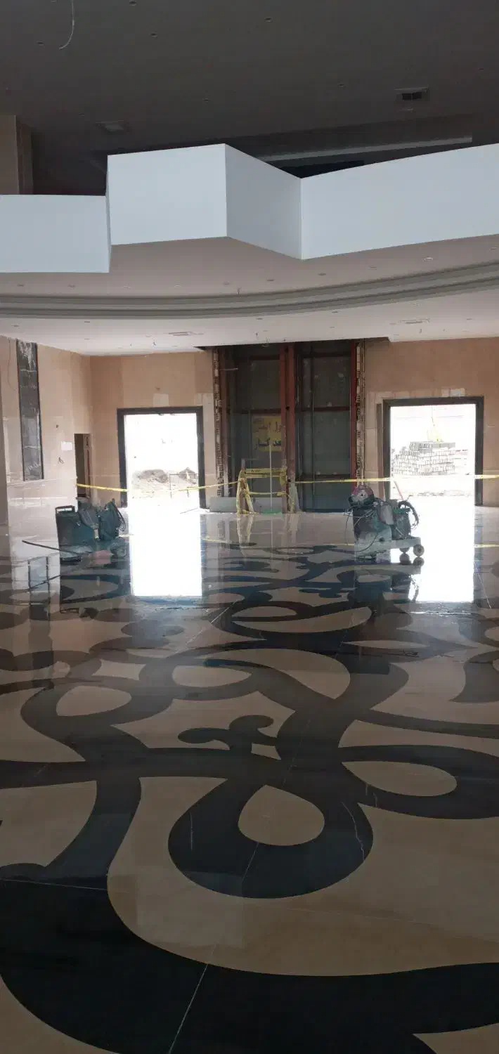 کف سابی شستن نمای ساختمان تمیزی وبراقیت بینظیر|خدمات نظافت|اراک, |دیوار