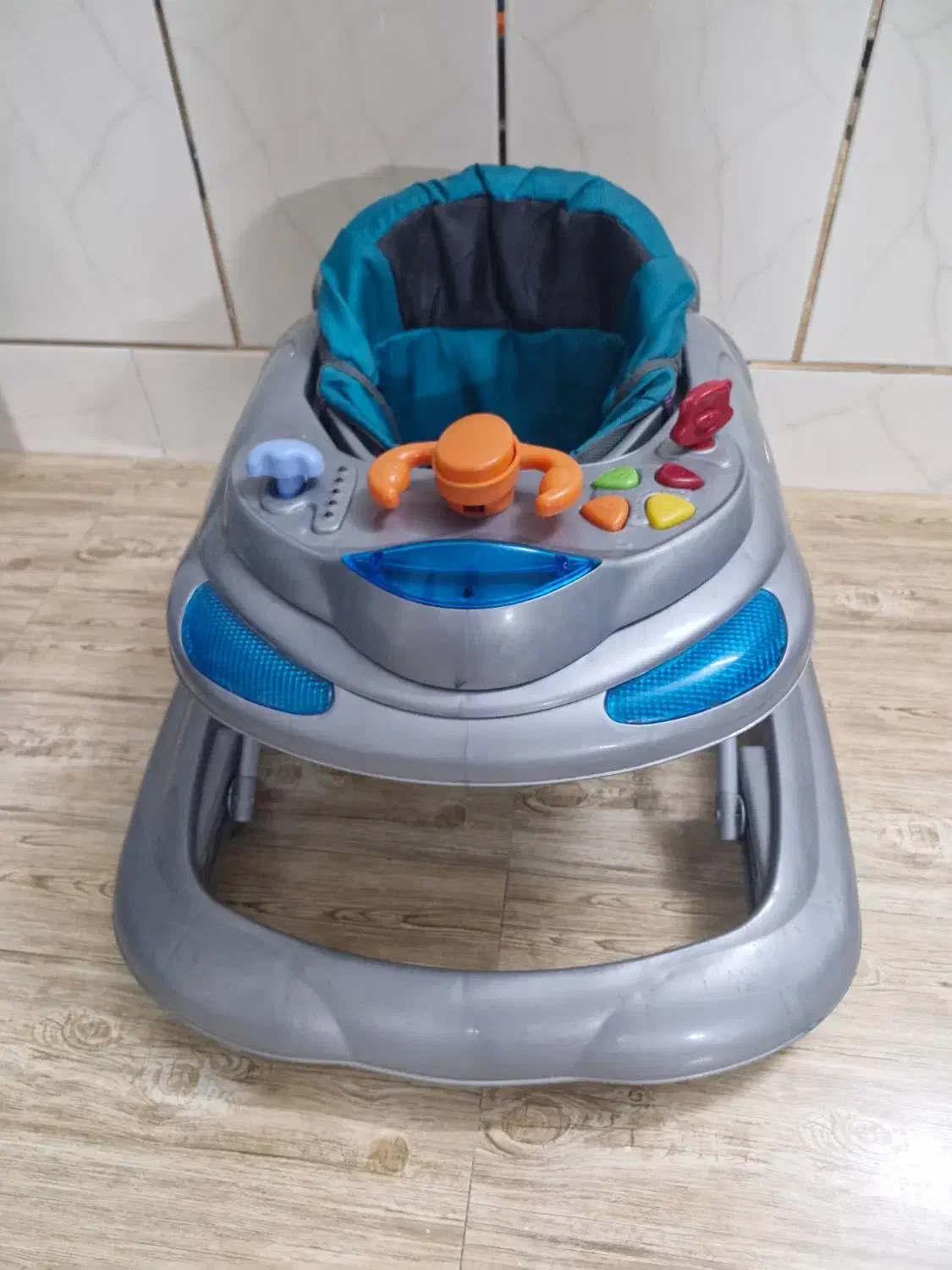 کریر و روروک کودک|اسباب و اثاث بچه|آباده, |دیوار