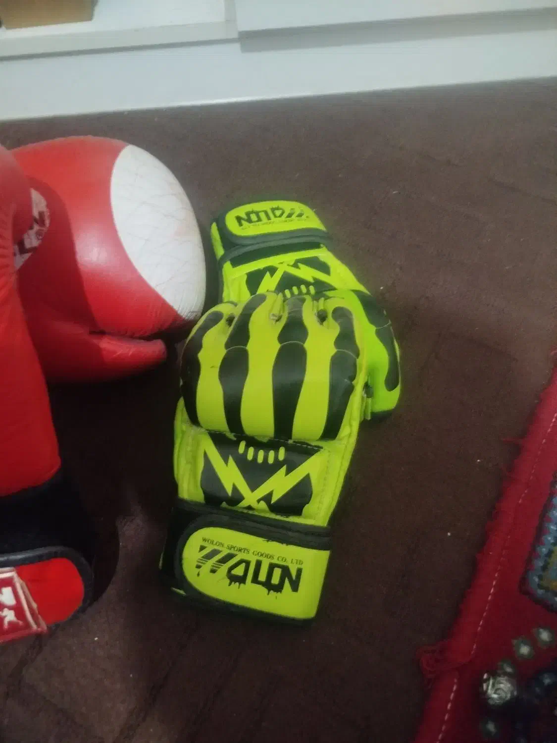 دستکش بوکس و MMA|تجهیزات ورزشی|نقده, |دیوار