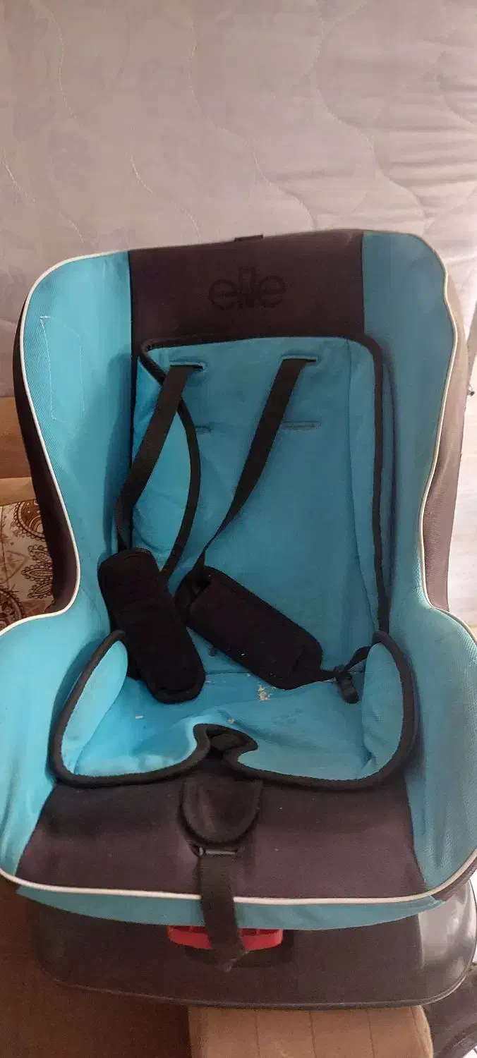 صندلی ماشین|تخت و صندلی بچه|شاهرود, |دیوار