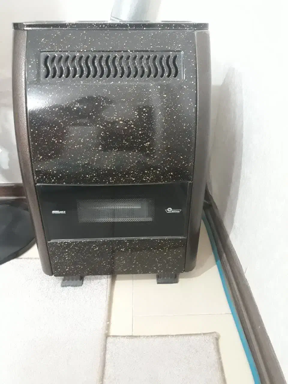 بخاری ایران شرق مدل آذین 75.شیک و تمیز|بخاری، هیتر، شومینه|کاشان, الغدیر|دیوار