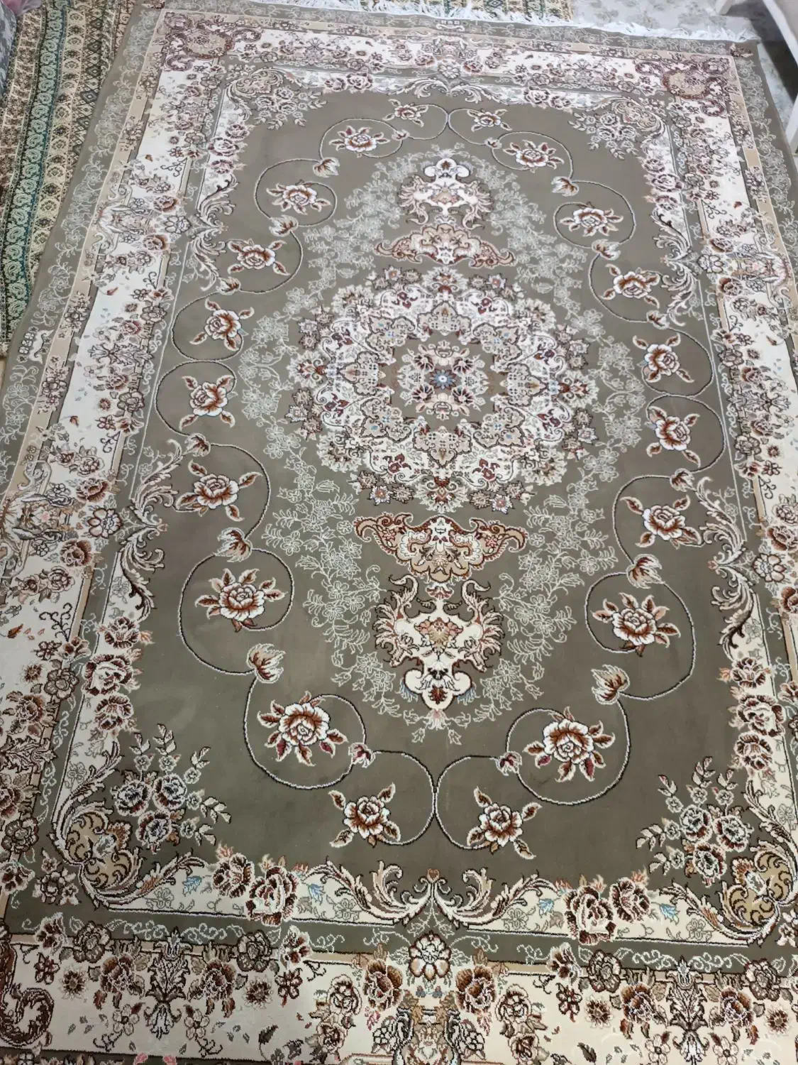 فرش ۶متری|فرش|پرند, فاز ۵|دیوار