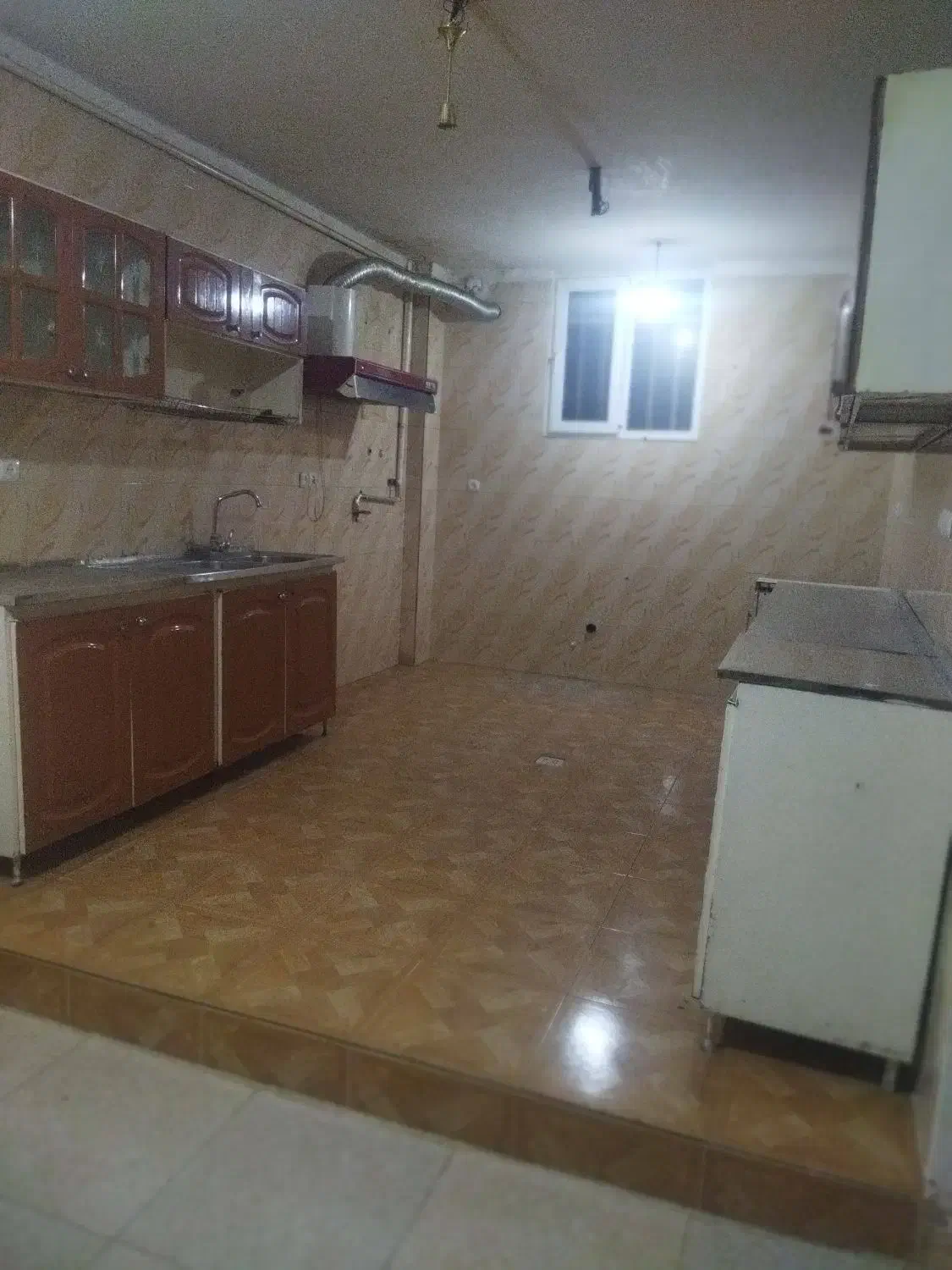 رهن آپارتمان نفت|اجارهٔ آپارتمان|اهواز, کوی مهدیس|دیوار