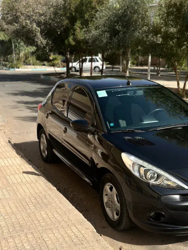 207خونگی|خودرو سواری و وانت|یزد, |دیوار