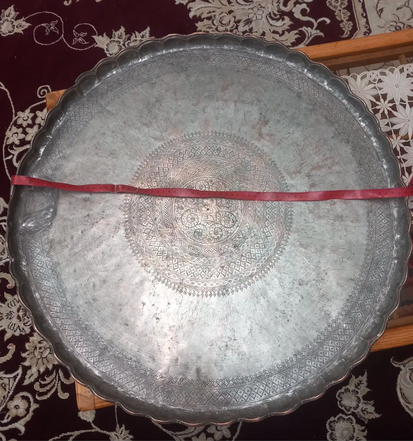 سینی بزرگ مسی|کلکسیون اشیاء عتیقه|کرمانشاه, |دیوار