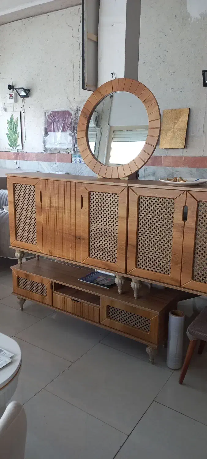 آیینه و کنسول میز تی وی و جاکفشی|میز تلویزیون|هشتگرد, شهرک راه آهن|دیوار