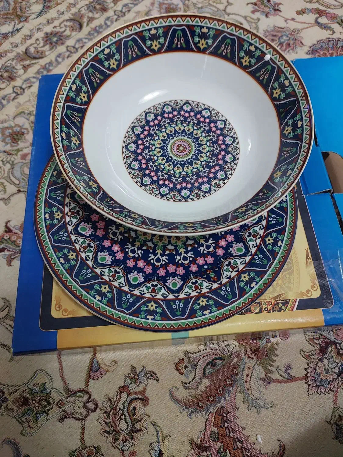 کاسه بشقاب سنتی مناسب جهیزیه وکادو دادن با کارتن|ظروف سرو و پذیرایی|قرچک, مهدیه|دیوار