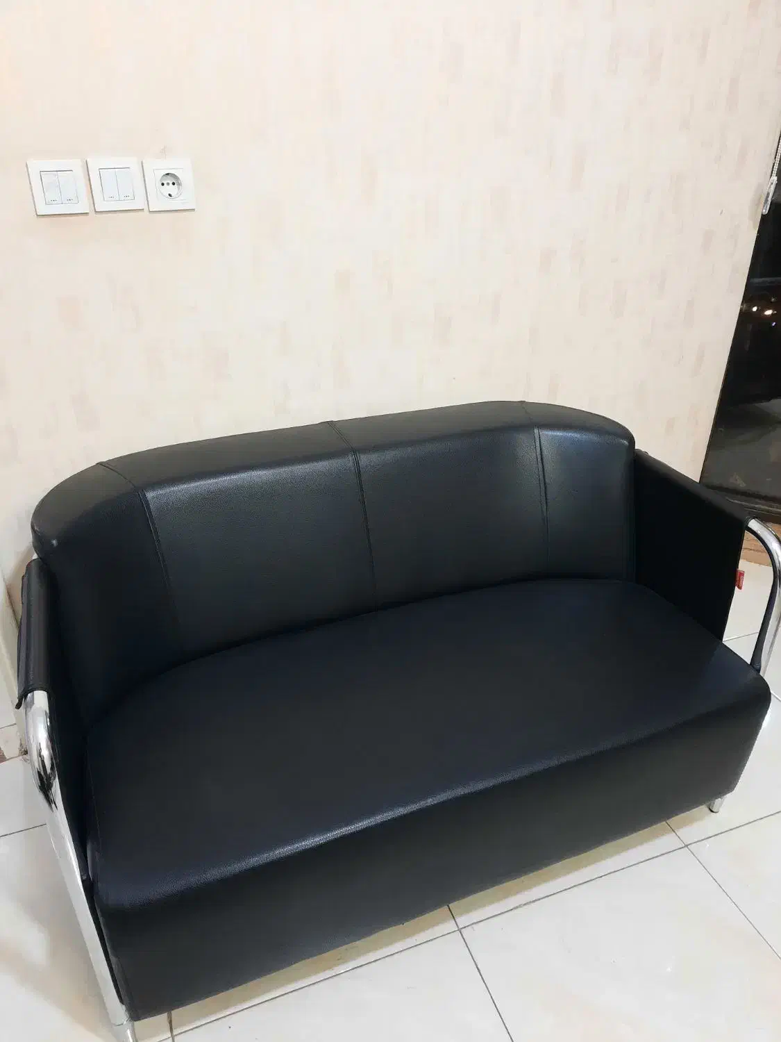 نیم ست اداری چرم برند کامپی سیستم|مبلمان اداری|مشهد, ایثار|دیوار