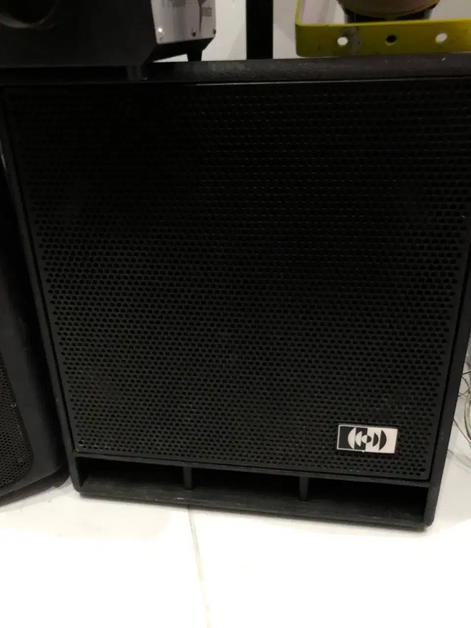 دایناکورد. ساب اکتیو. مونتاربو. ev. rcf|صوتی و تصویری|دماوند, گیلاوند|دیوار