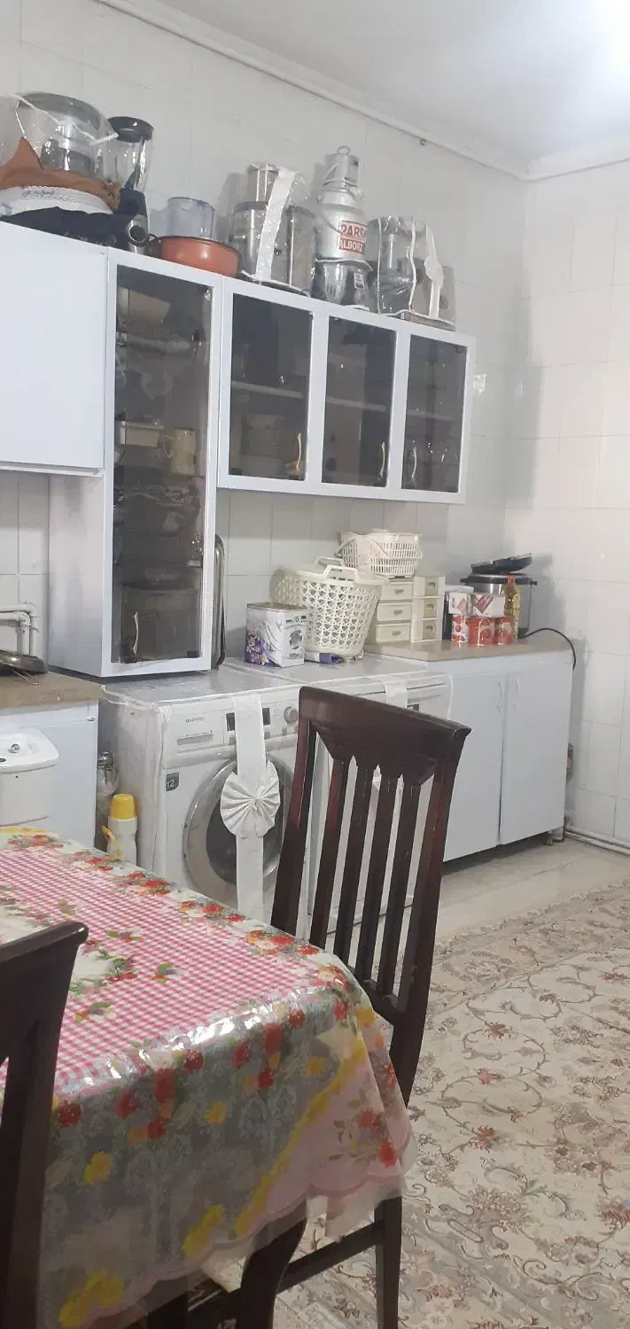 ویلایی همکف ۱۸۰ متری گلدشت غربی،ارم|فروش خانه و ویلا|خرمآباد, |دیوار