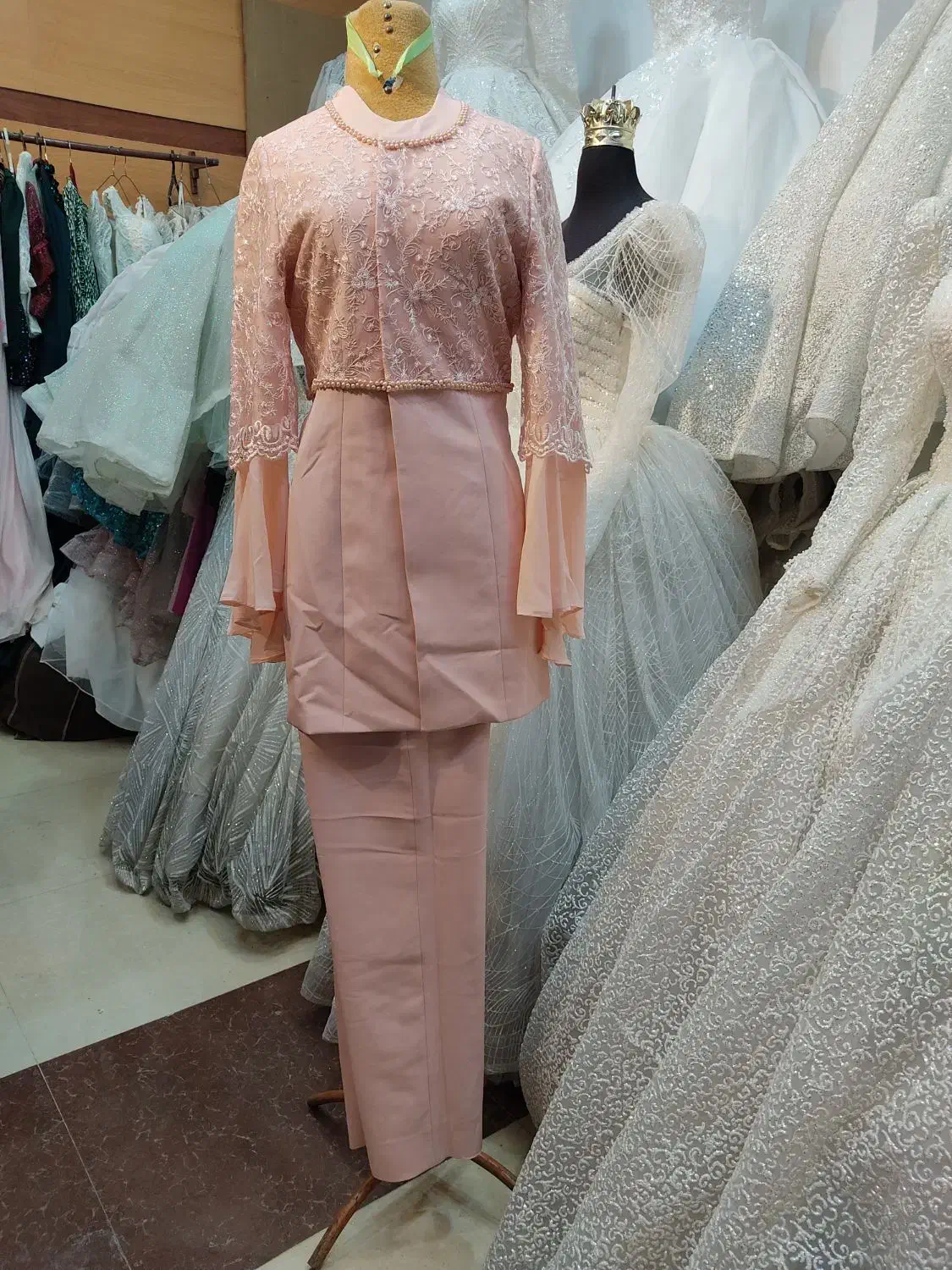 لباس مجلسی|لباس|بندر امام خمینی, |دیوار