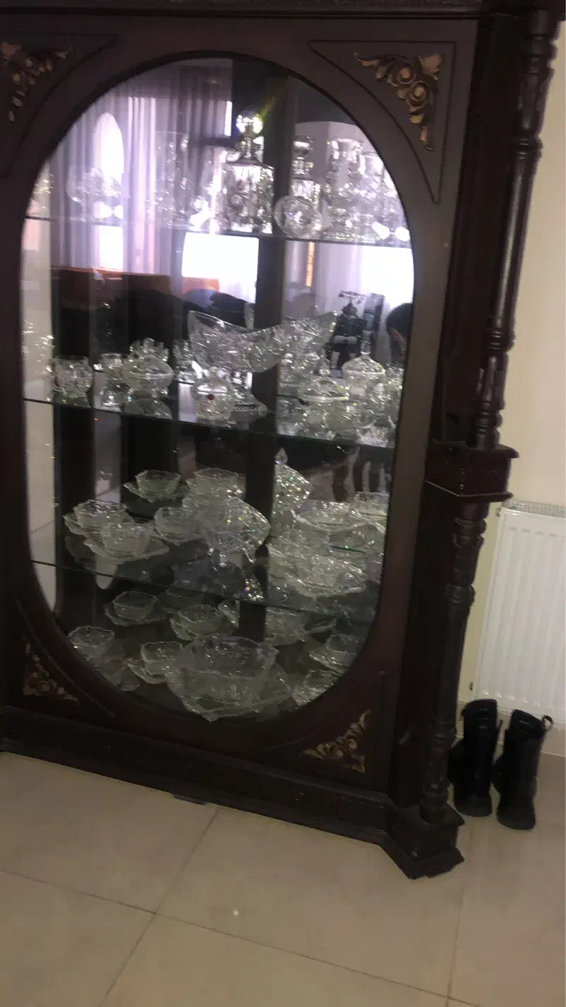 گرامافون با ویترین|کلکسیون و سرگرمی|اندیشه, شهرک صدف|دیوار