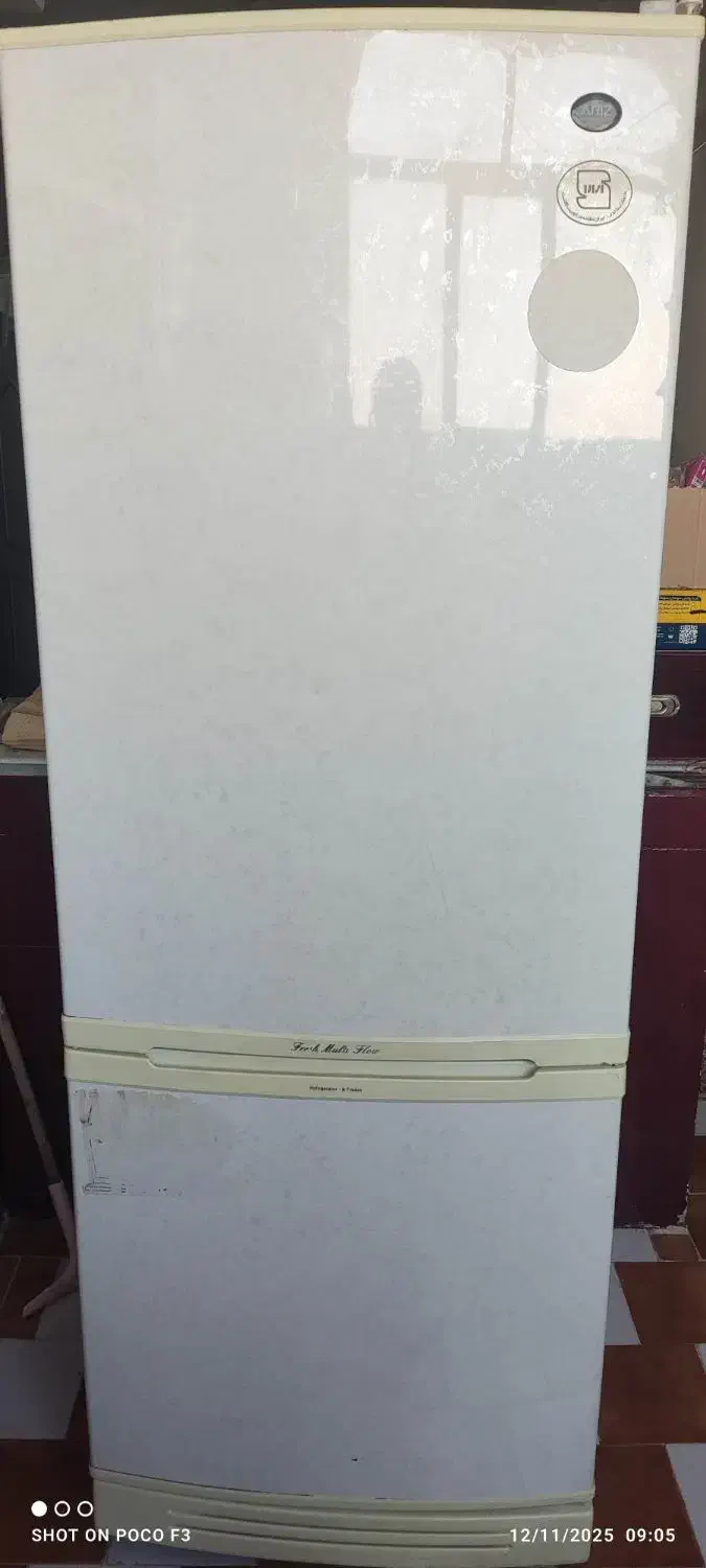 بخچال|یخچال و فریزر|شاهین‌شهر, عطار|دیوار