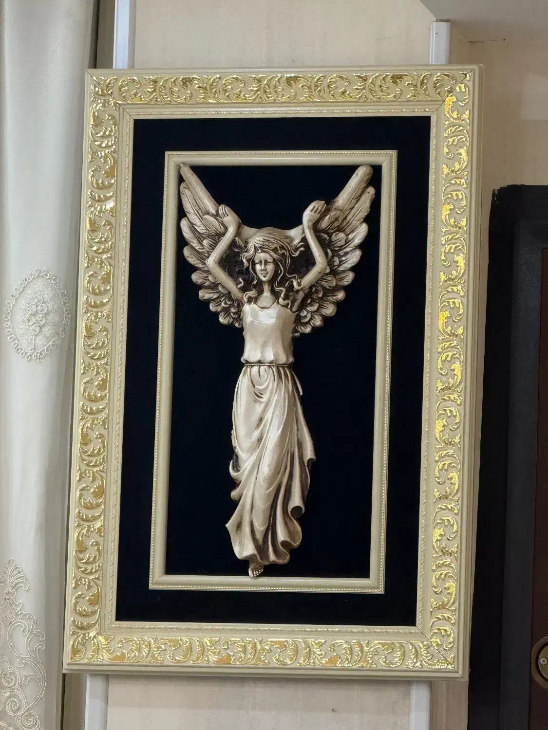 فرش|فرش|پردیس, فاز ۲|دیوار