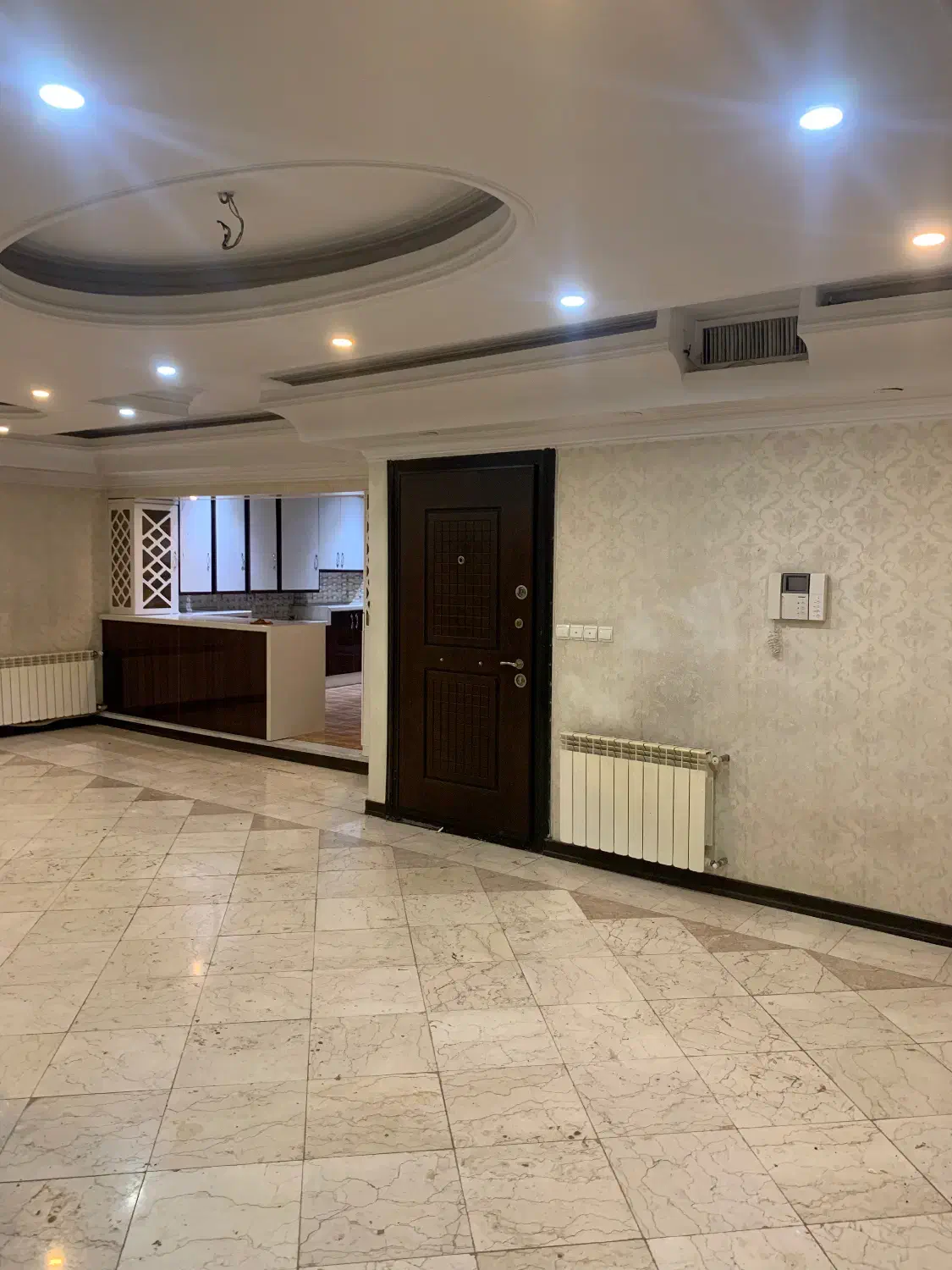 ۱۳۰متر سه خواب//تک واحدی//تاپ لوکیشن|اجارهٔ آپارتمان|تهران, باغ فیض|دیوار