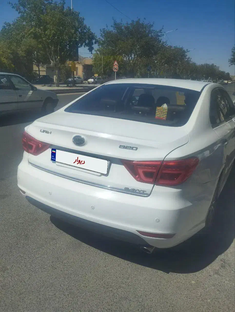 لیفان ۸۲۰|خودرو سواری و وانت|تربت‌حیدریه, شهرک ولیعصر|دیوار